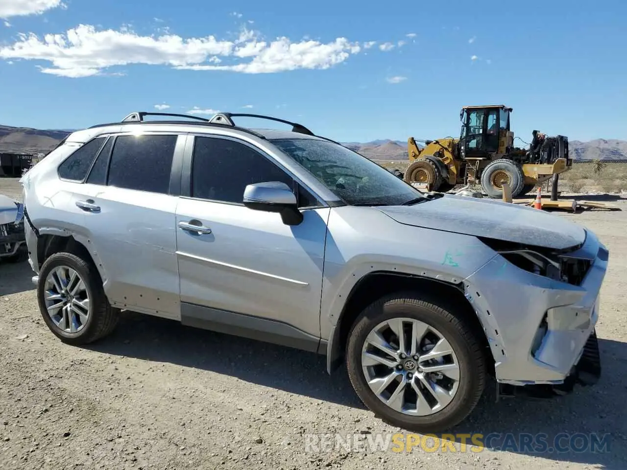 4 Photograph of a damaged car 2T3Y1RFV5RC280953 TOYOTA RAV4 2024