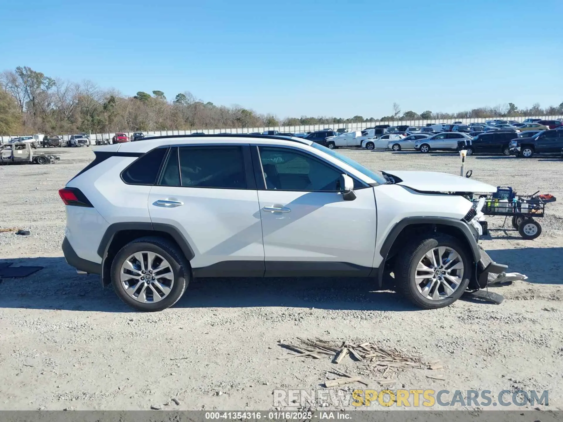 13 Photograph of a damaged car 2T3Y1RFV7RW332579 TOYOTA RAV4 2024