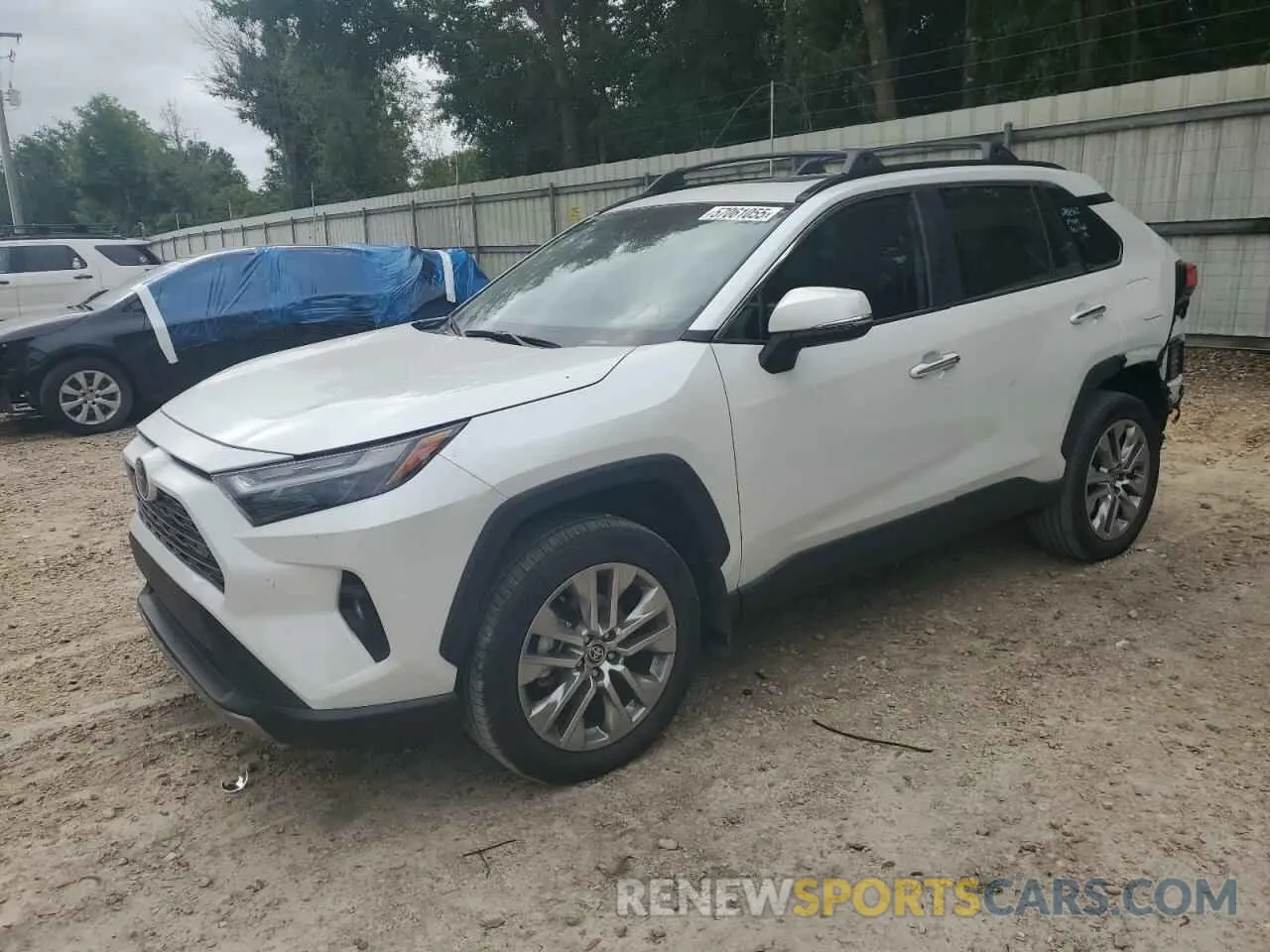 1 Photograph of a damaged car 2T3Y1RFV8RW338424 TOYOTA RAV4 2024