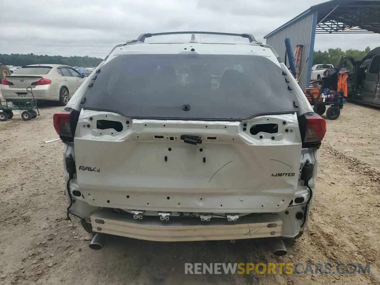 6 Photograph of a damaged car 2T3Y1RFV8RW338424 TOYOTA RAV4 2024