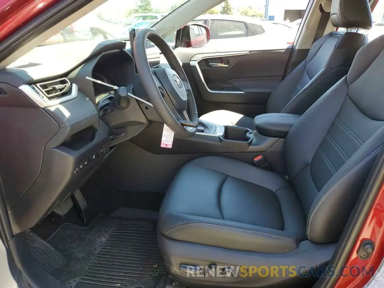 7 Photograph of a damaged car 4T3B6RFV0RU155509 TOYOTA RAV4 2024