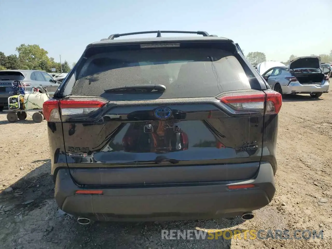 6 Photograph of a damaged car 4T3B6RFV1RU154840 TOYOTA RAV4 2024