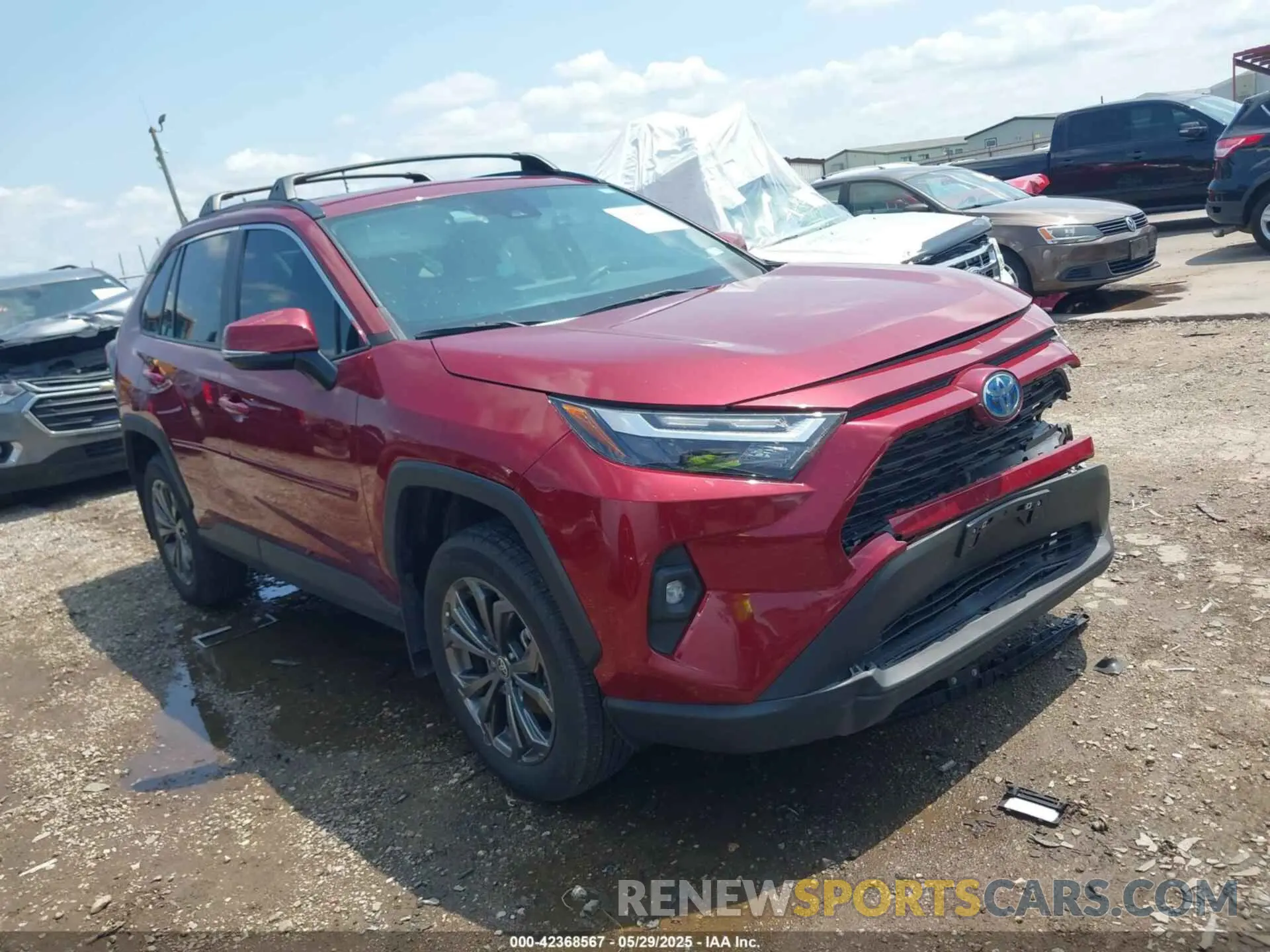 1 Photograph of a damaged car 4T3B6RFV1RU157916 TOYOTA RAV4 2024