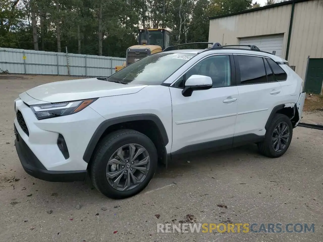 1 Photograph of a damaged car 4T3B6RFV4RU155576 TOYOTA RAV4 2024