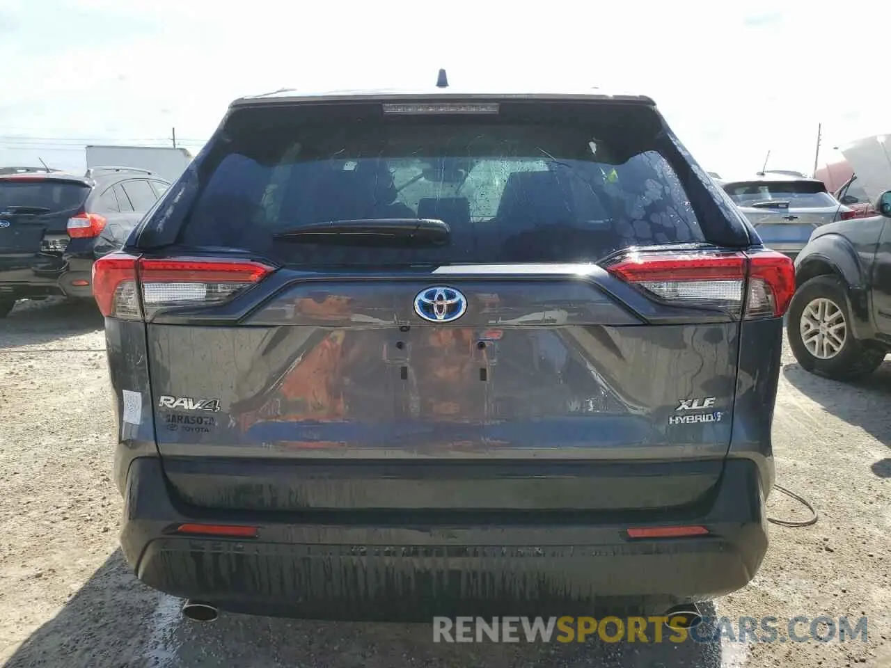 6 Photograph of a damaged car 4T3B6RFV5RU158759 TOYOTA RAV4 2024