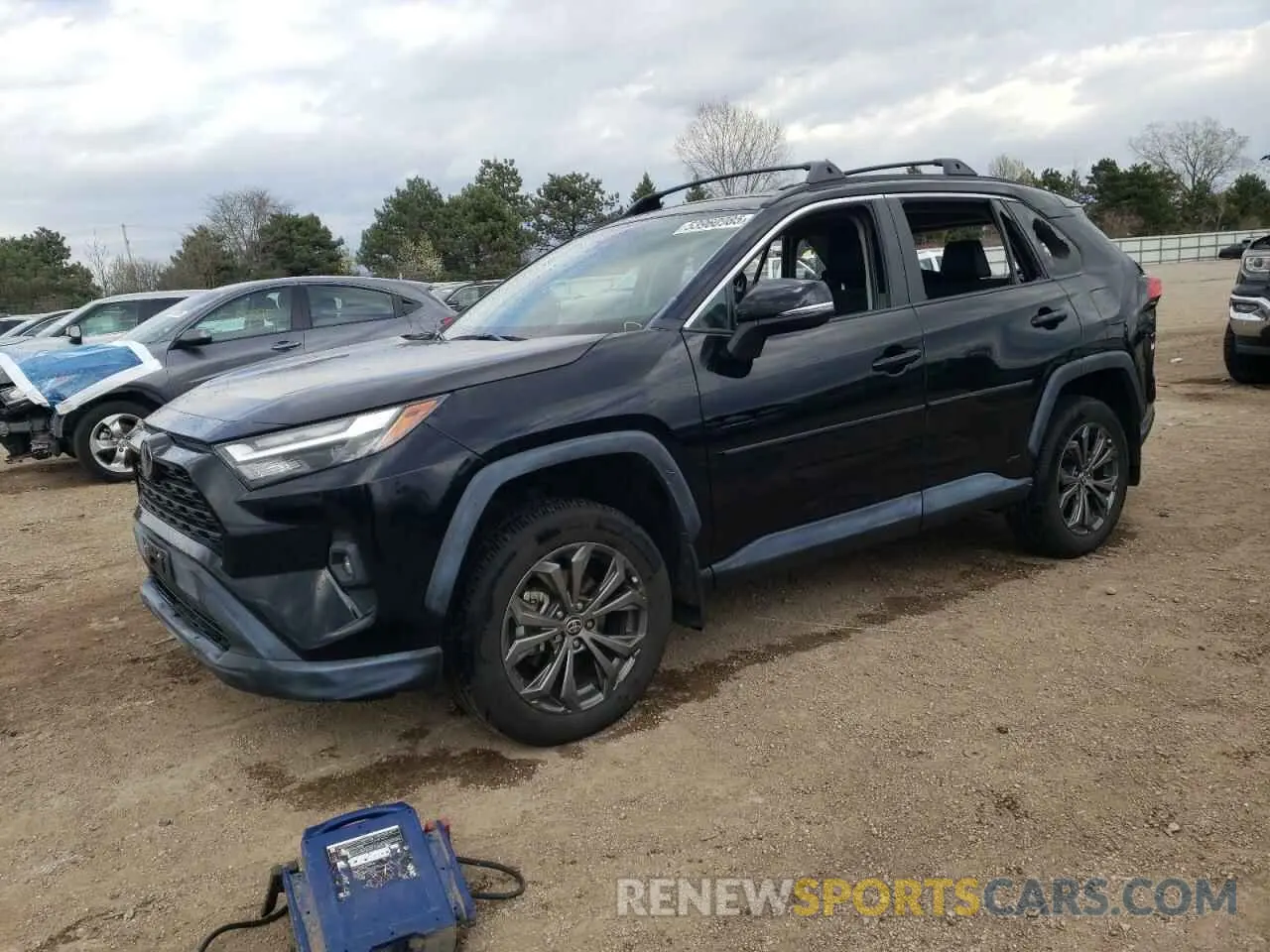 1 Photograph of a damaged car 4T3B6RFV8RU142443 TOYOTA RAV4 2024