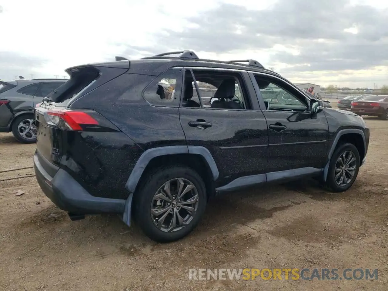 3 Photograph of a damaged car 4T3B6RFV8RU142443 TOYOTA RAV4 2024