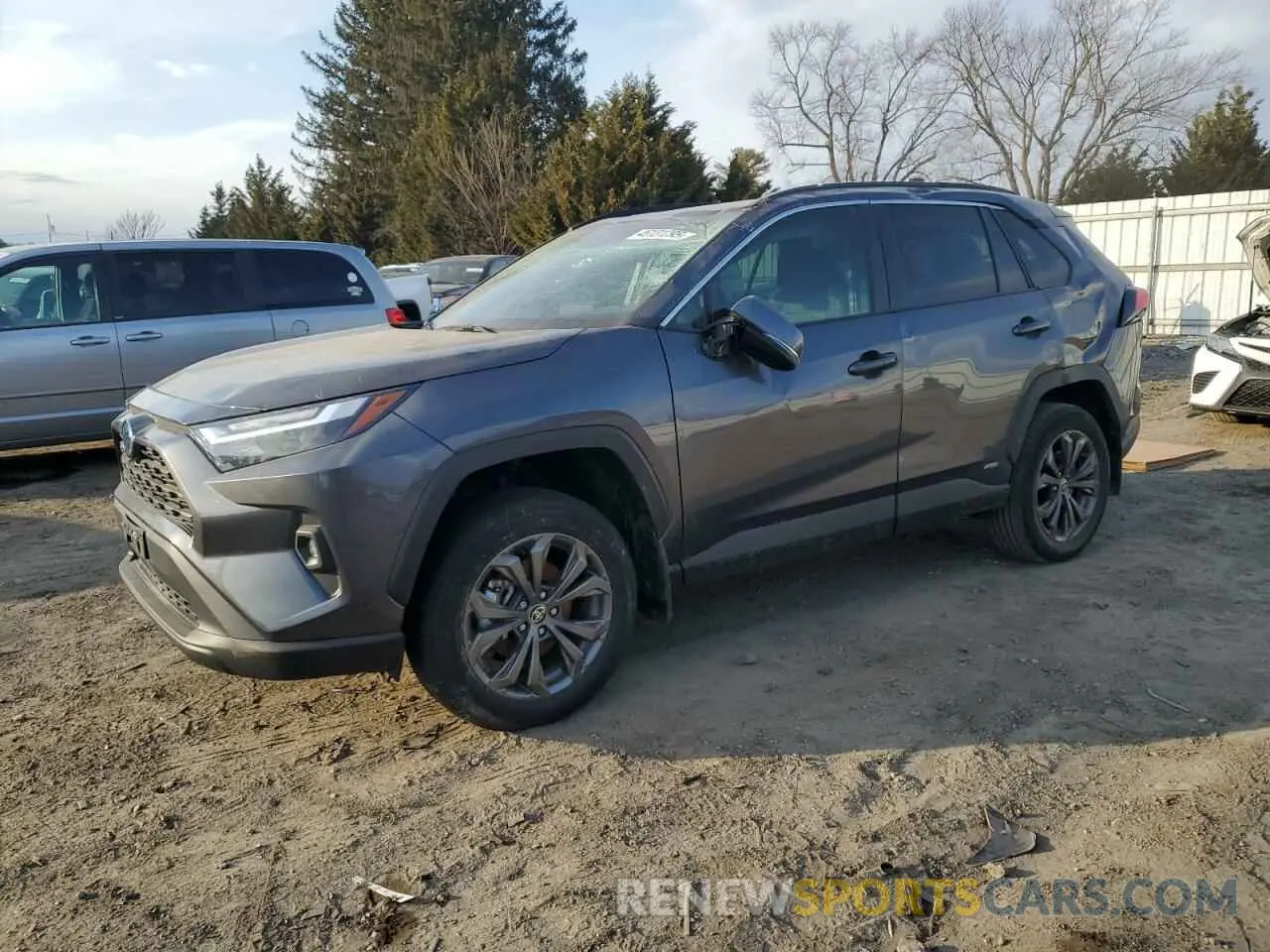 1 Photograph of a damaged car 4T3B6RFV9RU155329 TOYOTA RAV4 2024