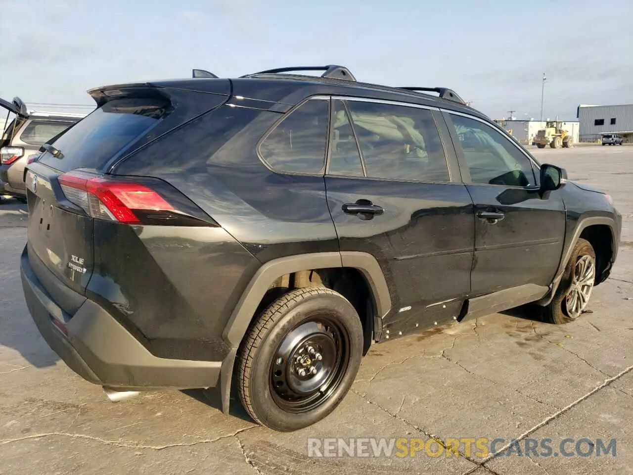 3 Photograph of a damaged car 4T3B6RFV9RU158019 TOYOTA RAV4 2024