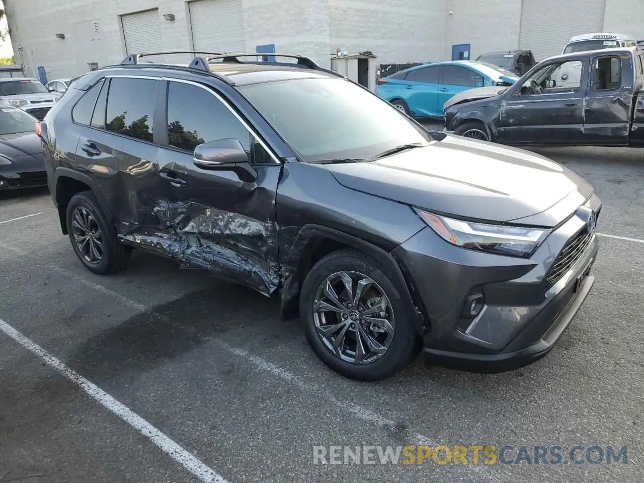 4 Photograph of a damaged car 4T3B6RFVXRU160281 TOYOTA RAV4 2024