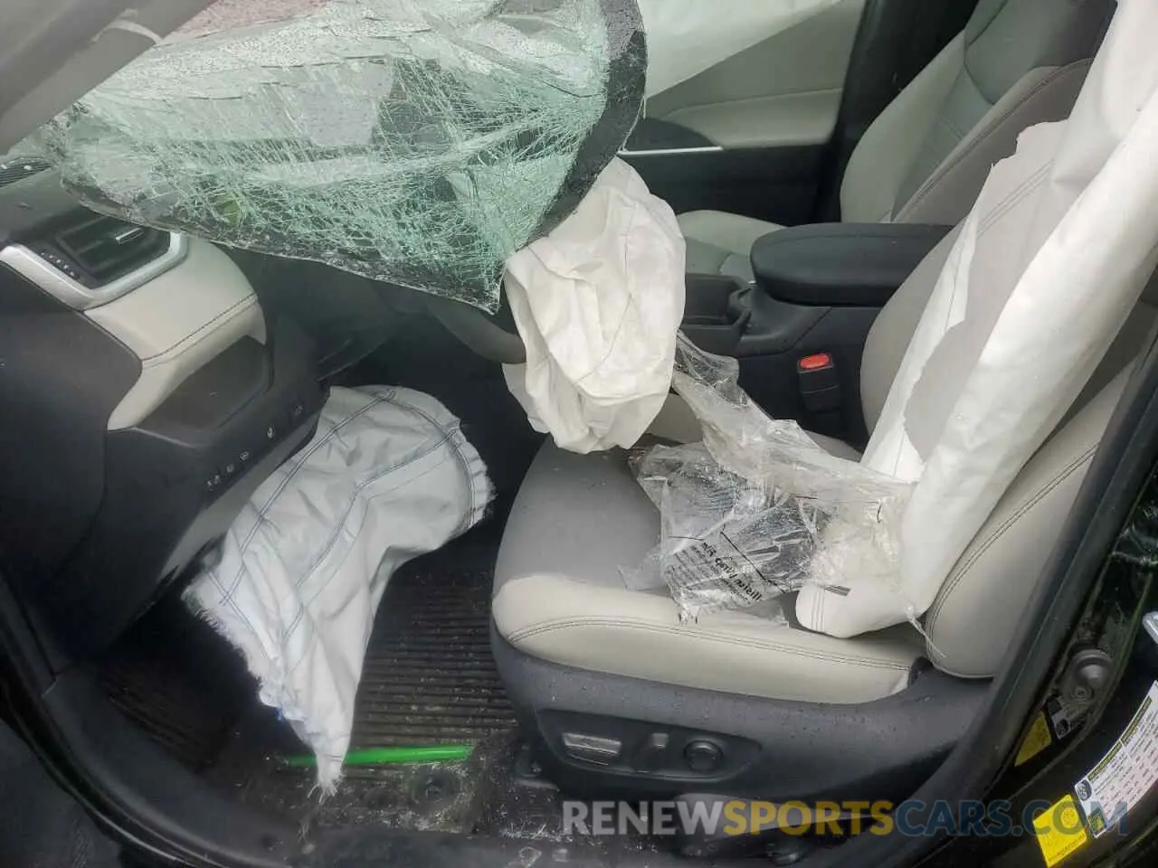 7 Photograph of a damaged car 4T3B6RFVXRU173774 TOYOTA RAV4 2024