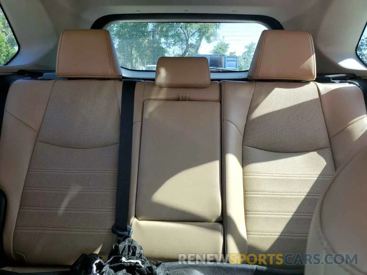 10 Photograph of a damaged car 4T3D6RFV0RU141313 TOYOTA RAV4 2024