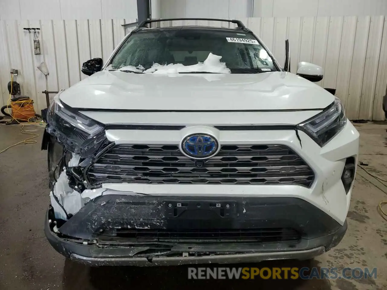 5 Photograph of a damaged car 4T3D6RFV3RU146134 TOYOTA RAV4 2024