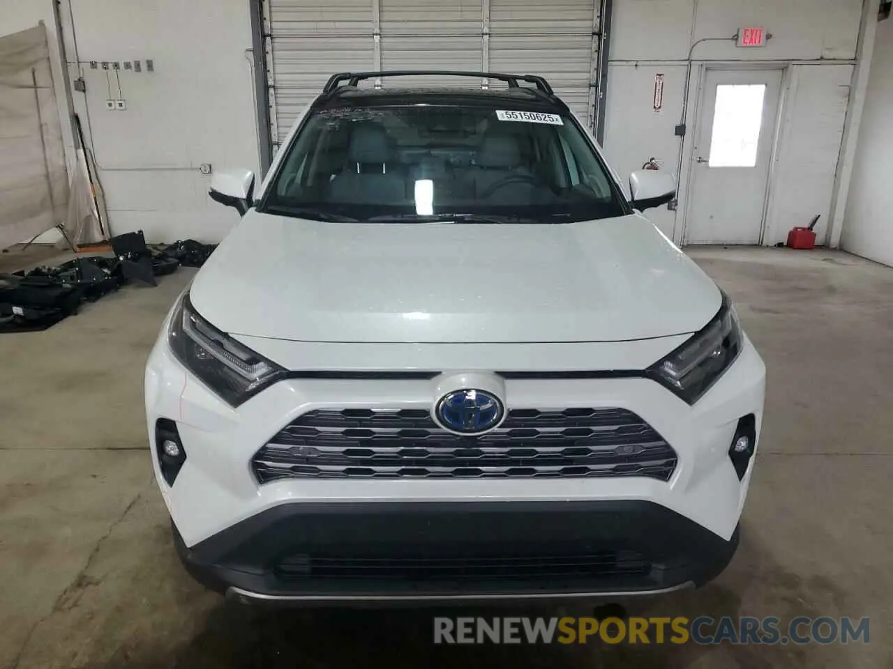 5 Photograph of a damaged car 4T3D6RFV4RU165081 TOYOTA RAV4 2024