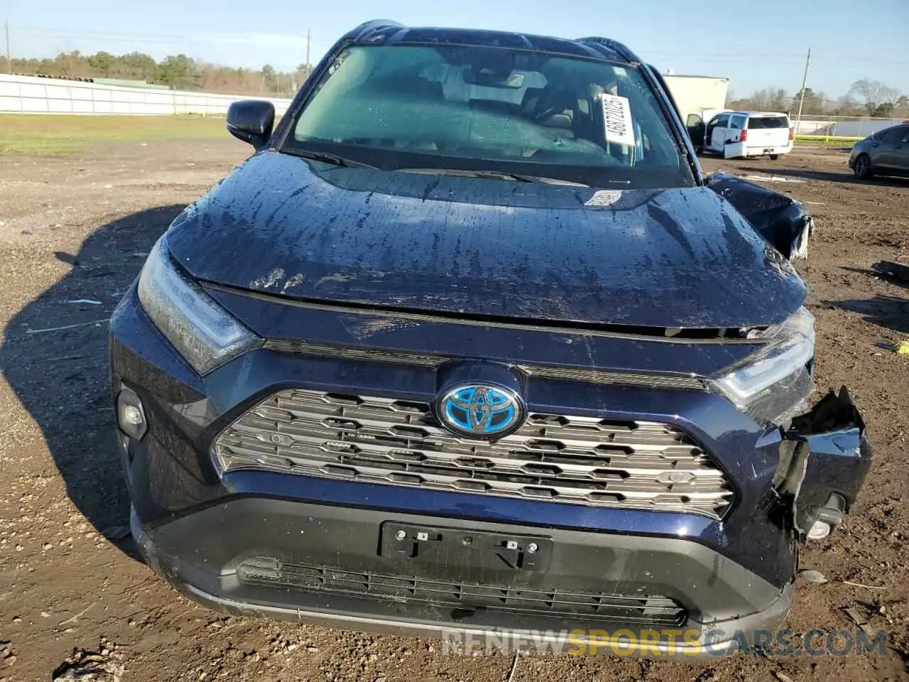 5 Photograph of a damaged car 4T3D6RFV5RU175781 TOYOTA RAV4 2024
