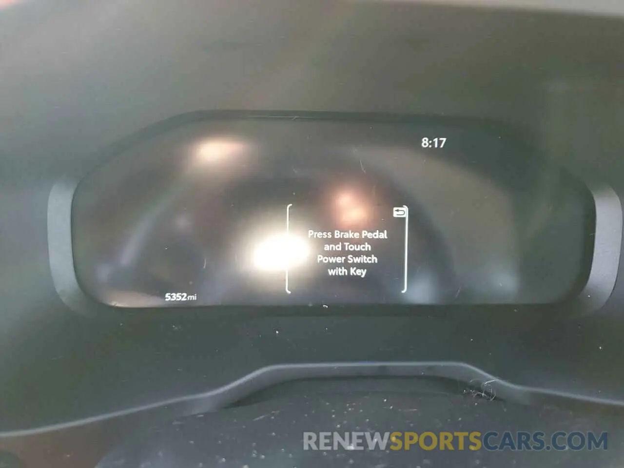 9 Photograph of a damaged car 4T3D6RFV5RU175781 TOYOTA RAV4 2024