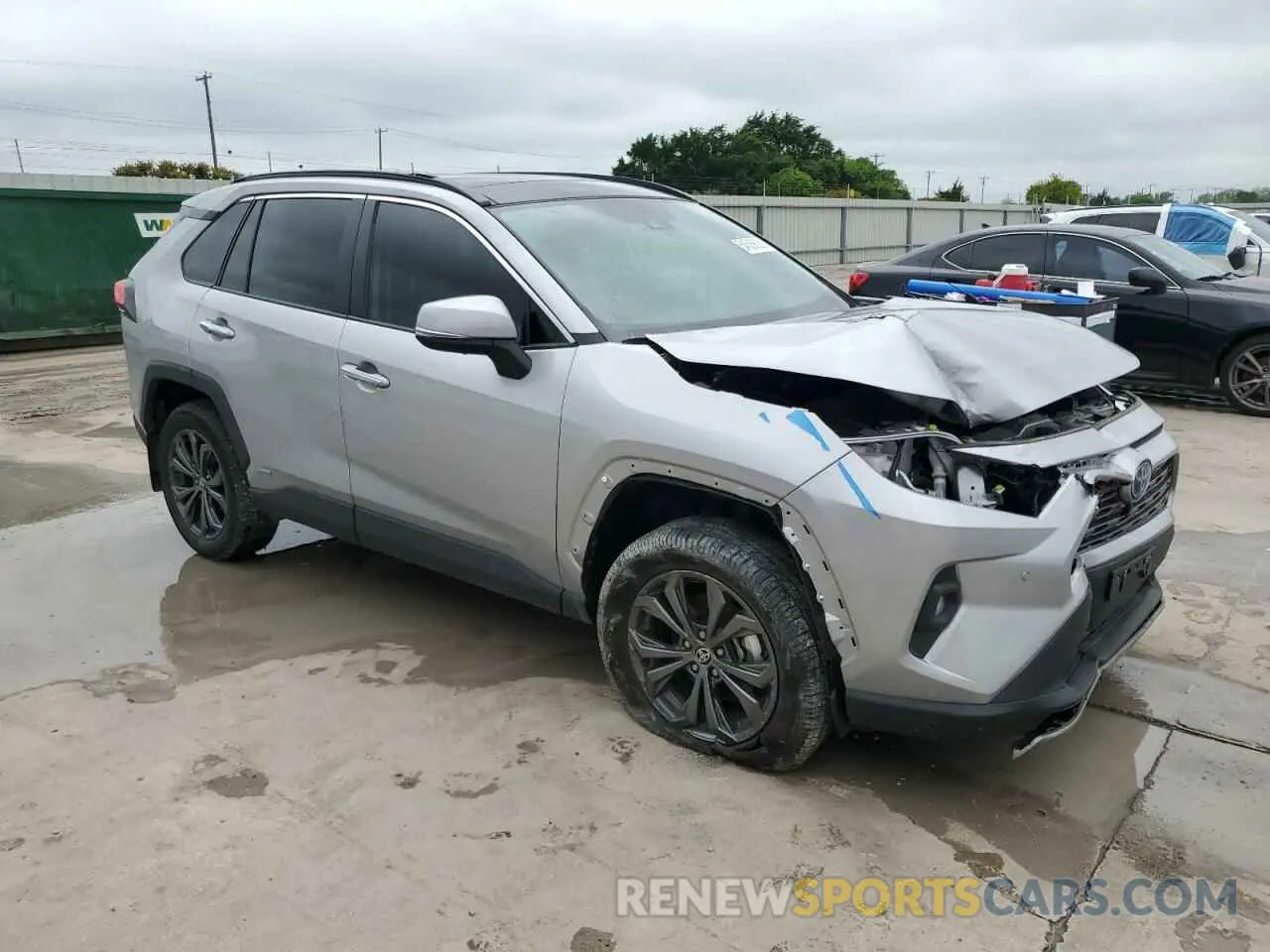 4 Photograph of a damaged car 4T3D6RFV8RU141608 TOYOTA RAV4 2024