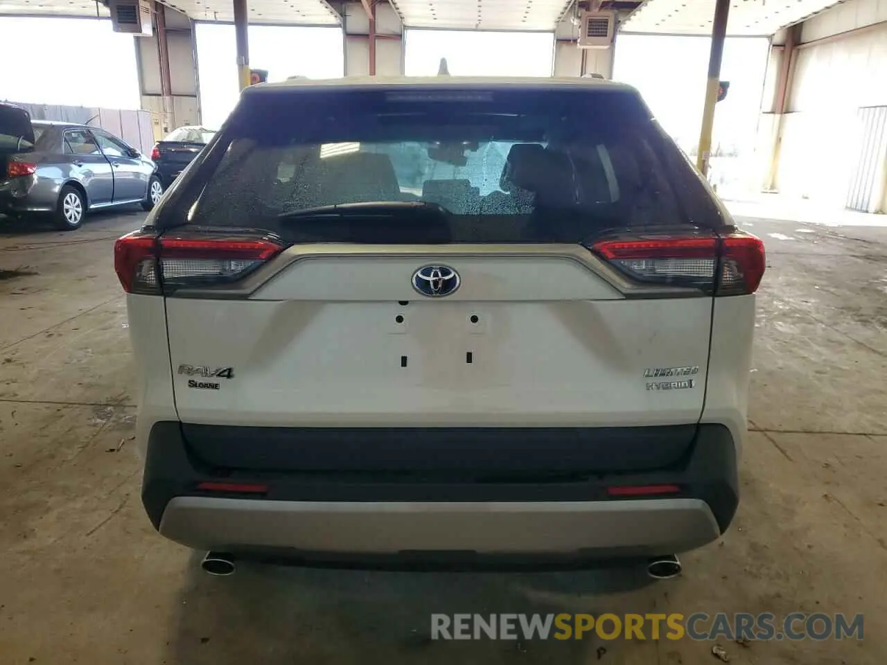 6 Photograph of a damaged car 4T3D6RFV8RU164371 TOYOTA RAV4 2024