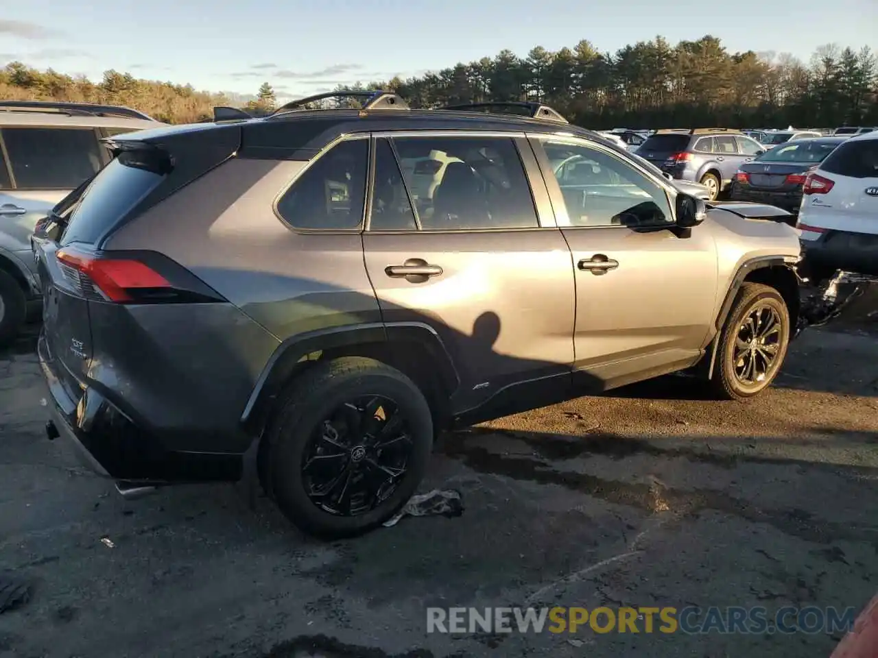 3 Photograph of a damaged car 4T3E6RFV1RU146041 TOYOTA RAV4 2024