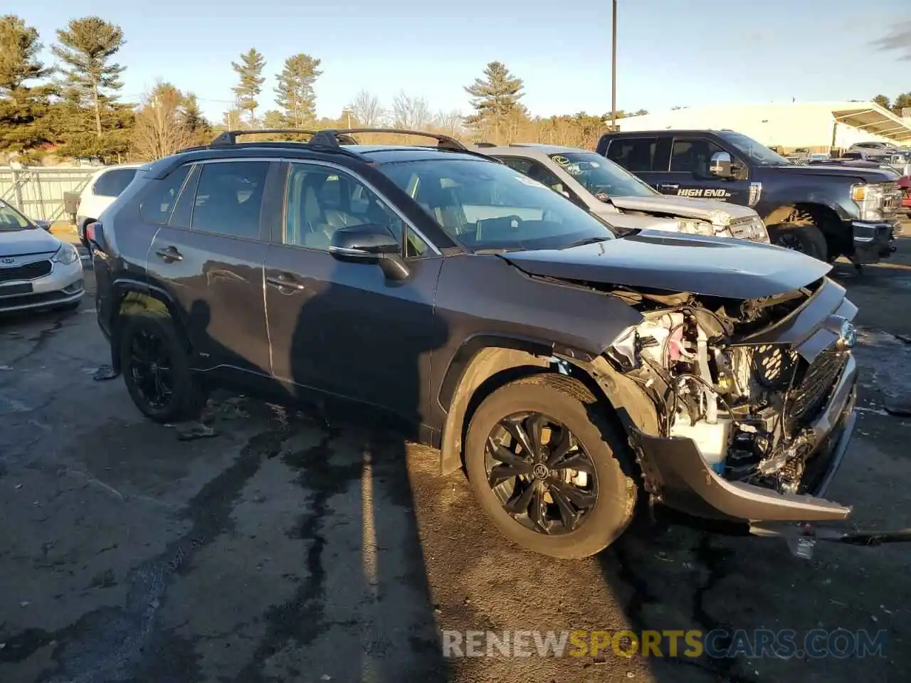 4 Photograph of a damaged car 4T3E6RFV1RU146041 TOYOTA RAV4 2024