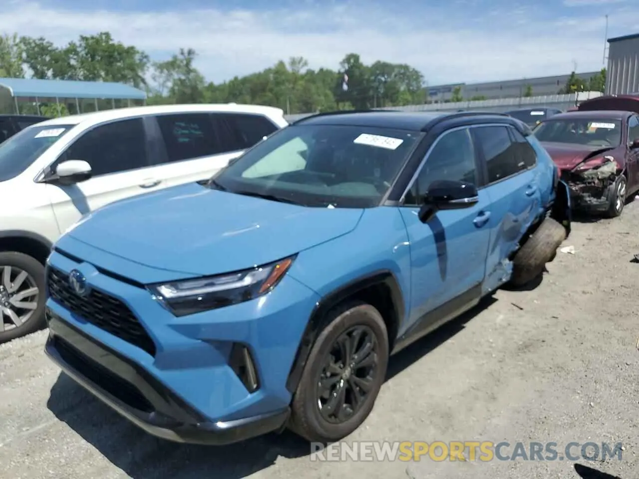 1 Photograph of a damaged car 4T3E6RFV2RU154181 TOYOTA RAV4 2024