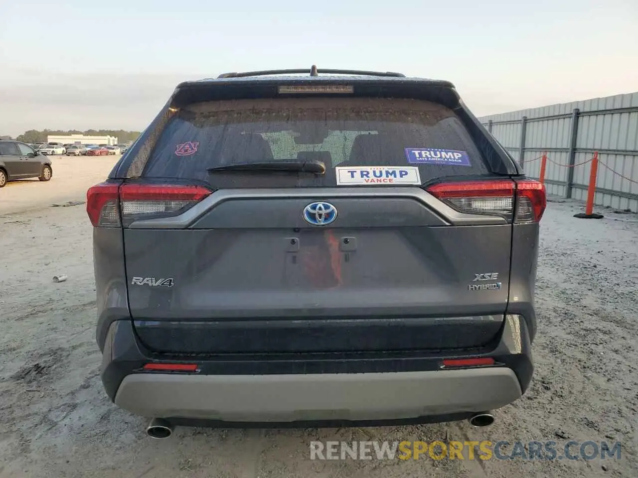 6 Photograph of a damaged car 4T3E6RFV2RU167478 TOYOTA RAV4 2024