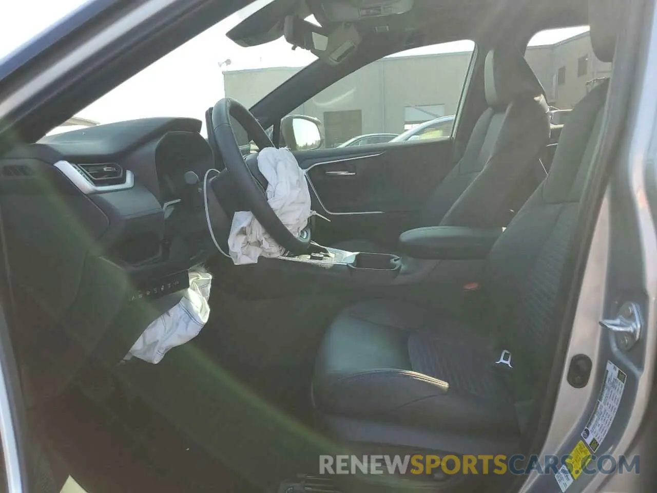 7 Photograph of a damaged car 4T3E6RFV3RU148549 TOYOTA RAV4 2024