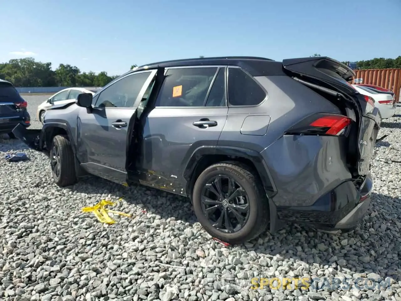 2 Photograph of a damaged car 4T3E6RFV7RU144746 TOYOTA RAV4 2024