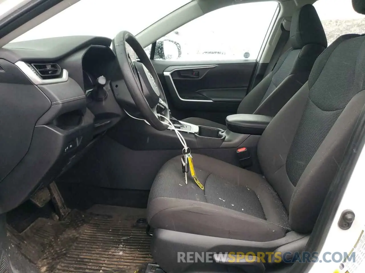 7 Photograph of a damaged car 4T3LWRFV2RU114030 TOYOTA RAV4 2024