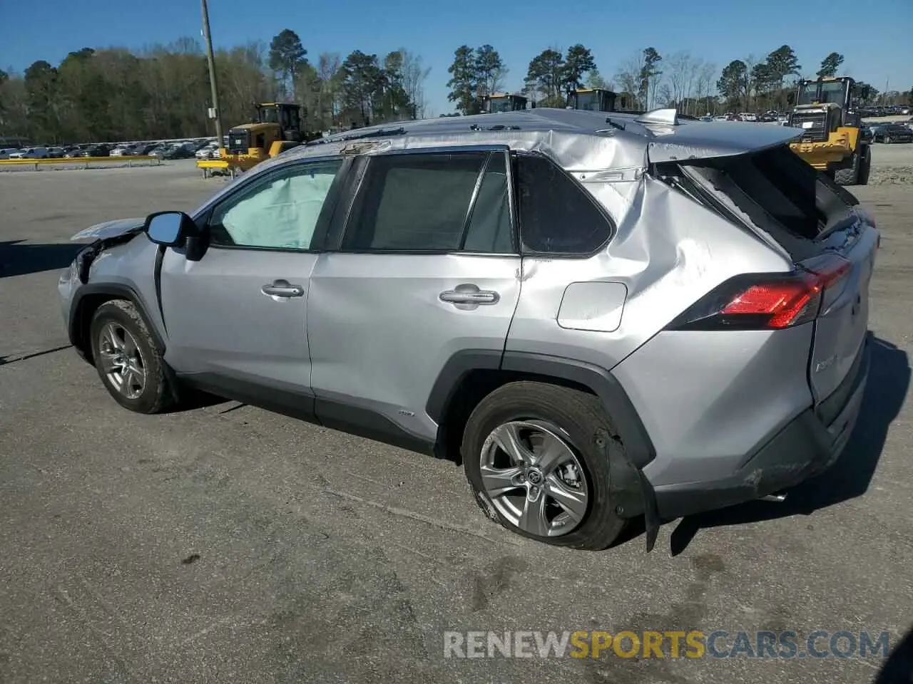 2 Photograph of a damaged car 4T3LWRFV3RU128499 TOYOTA RAV4 2024