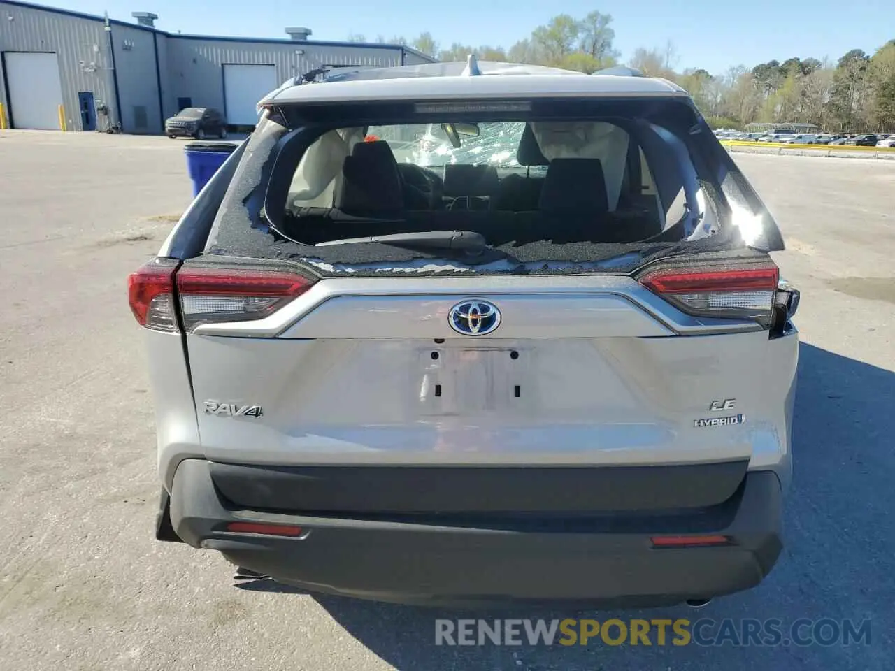 6 Photograph of a damaged car 4T3LWRFV3RU128499 TOYOTA RAV4 2024
