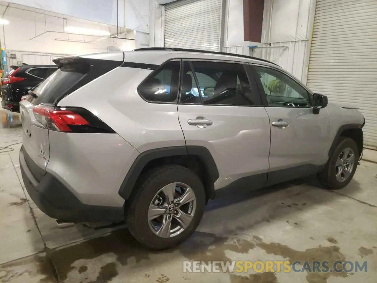 3 Photograph of a damaged car 4T3LWRFV4RU118533 TOYOTA RAV4 2024