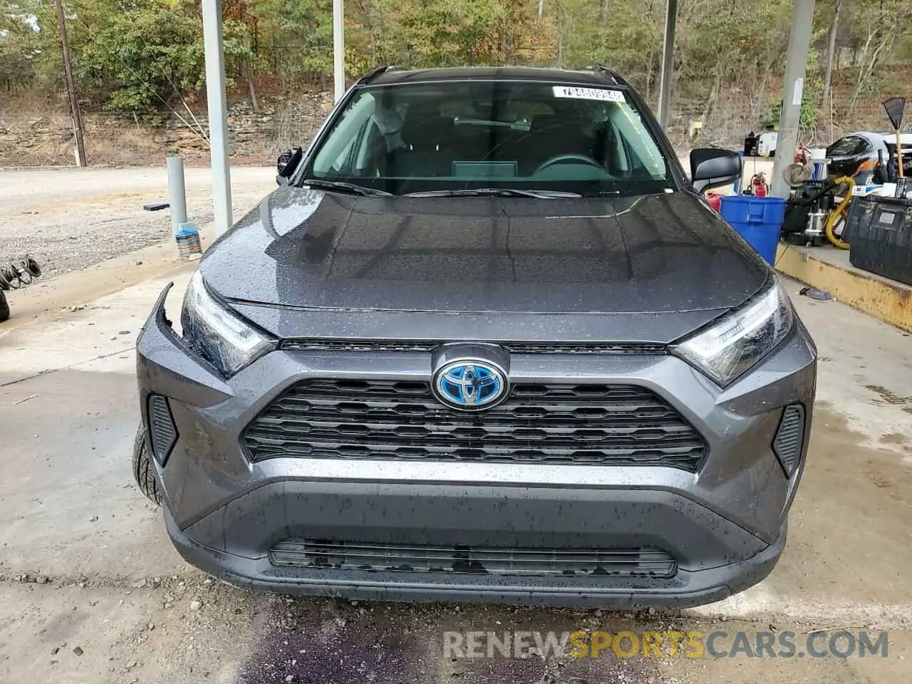 5 Photograph of a damaged car 4T3LWRFV5RU130397 TOYOTA RAV4 2024