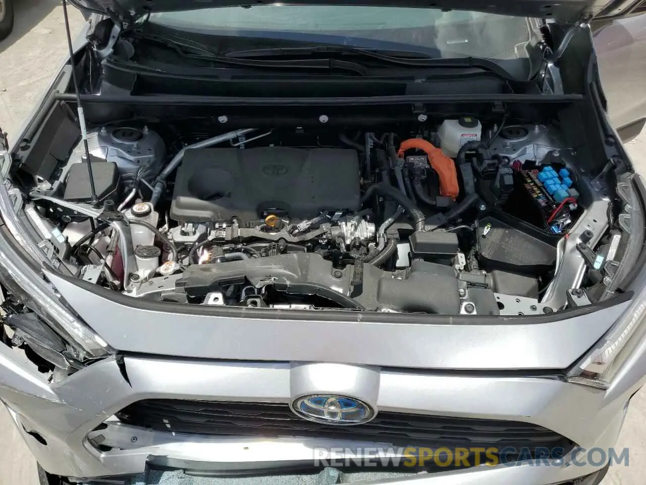 12 Photograph of a damaged car 4T3LWRFV7RU155608 TOYOTA RAV4 2024
