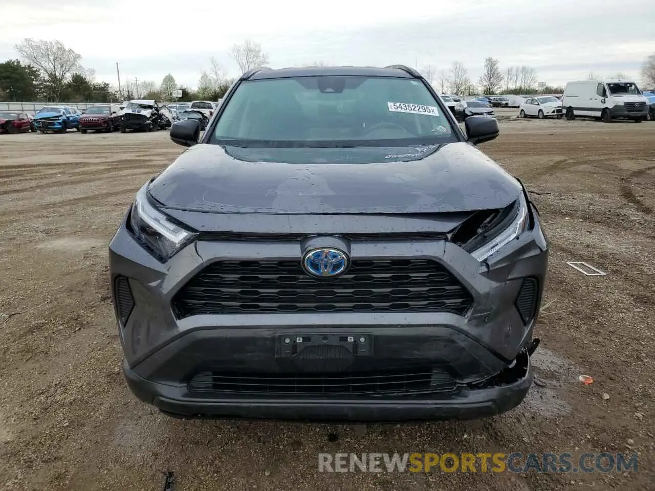 5 Photograph of a damaged car 4T3LWRFV9RU151379 TOYOTA RAV4 2024
