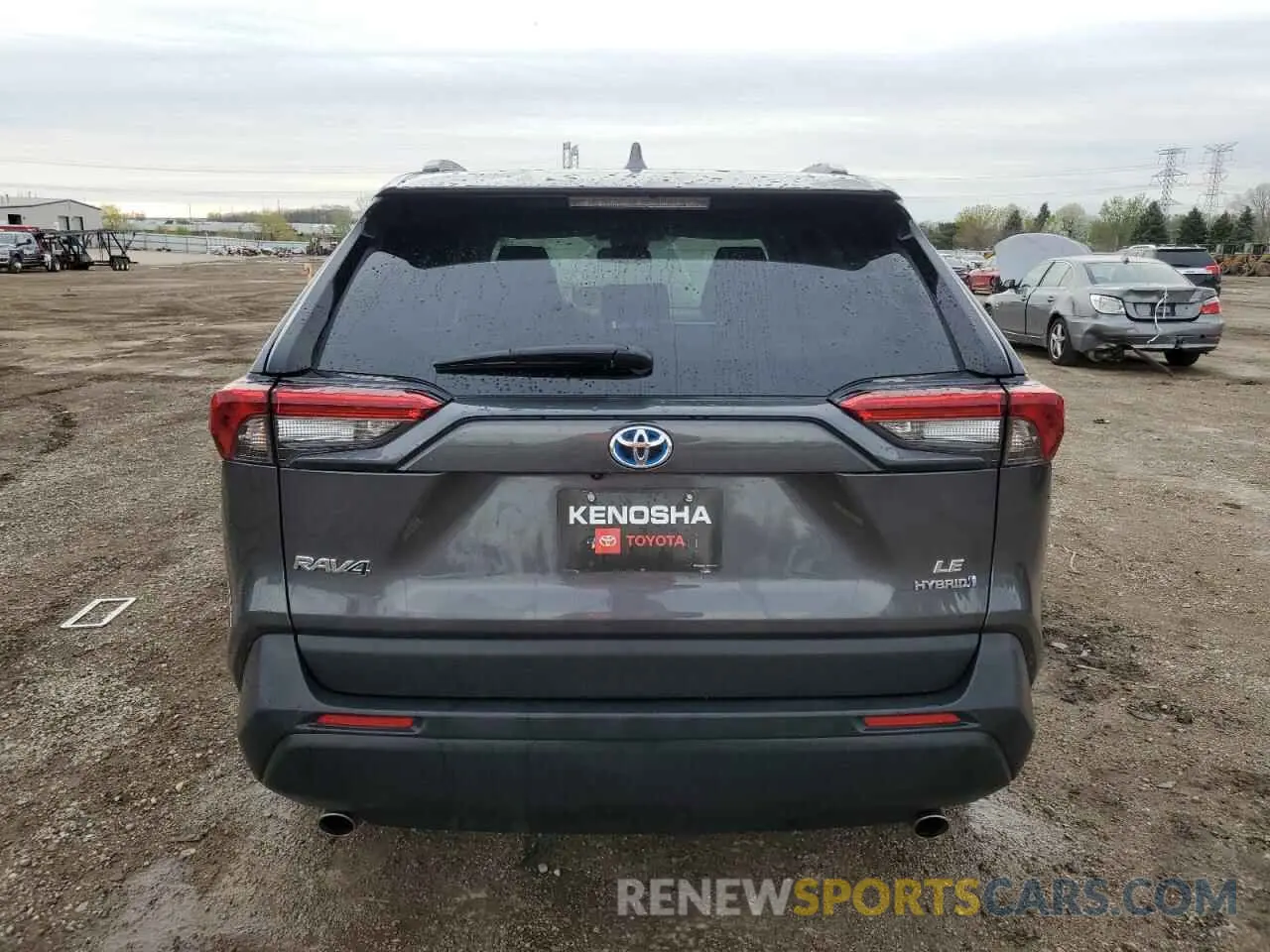 6 Photograph of a damaged car 4T3LWRFV9RU151379 TOYOTA RAV4 2024