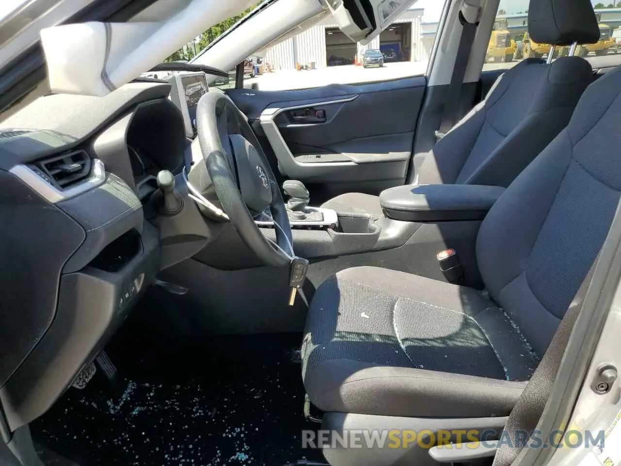 7 Photograph of a damaged car 4T3LWRFVXRU125647 TOYOTA RAV4 2024