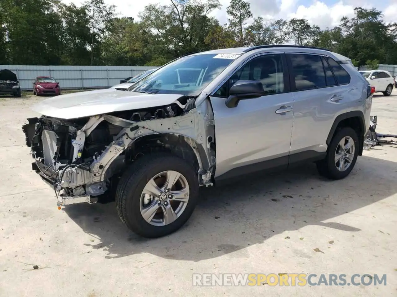 1 Photograph of a damaged car 4T3LWRFVXRU139712 TOYOTA RAV4 2024