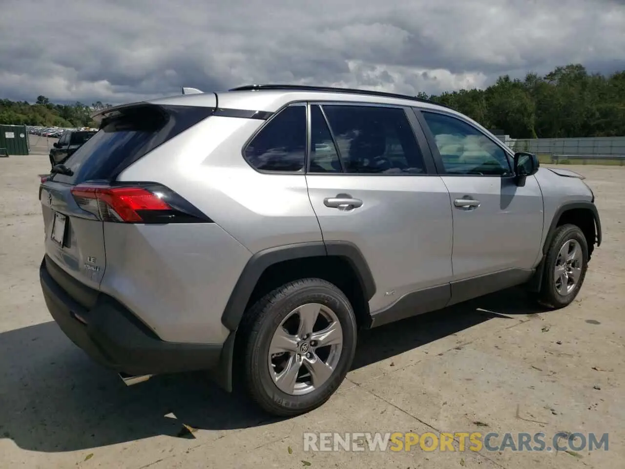 3 Photograph of a damaged car 4T3LWRFVXRU139712 TOYOTA RAV4 2024