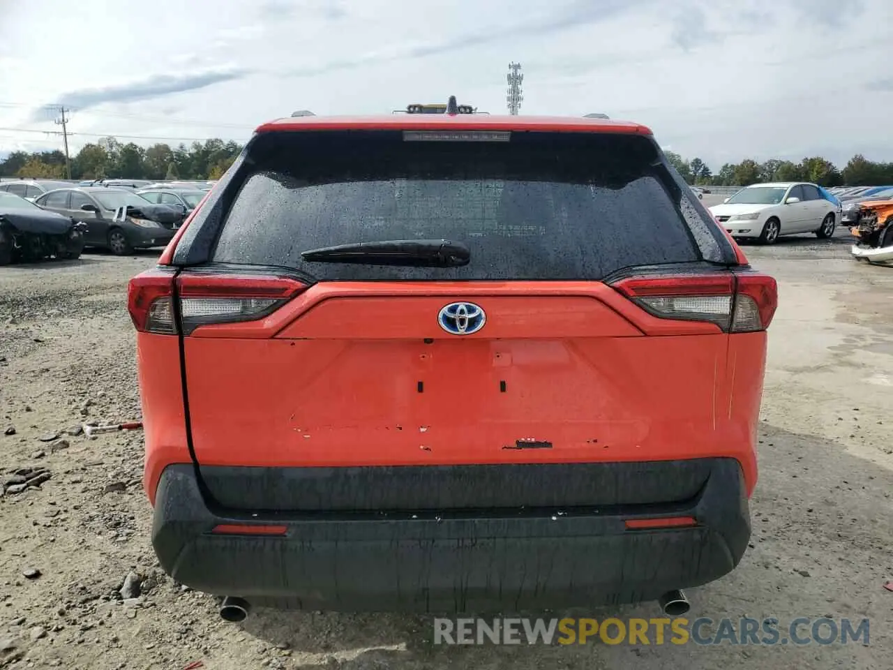 6 Photograph of a damaged car 4T3MWRFV1RU142874 TOYOTA RAV4 2024