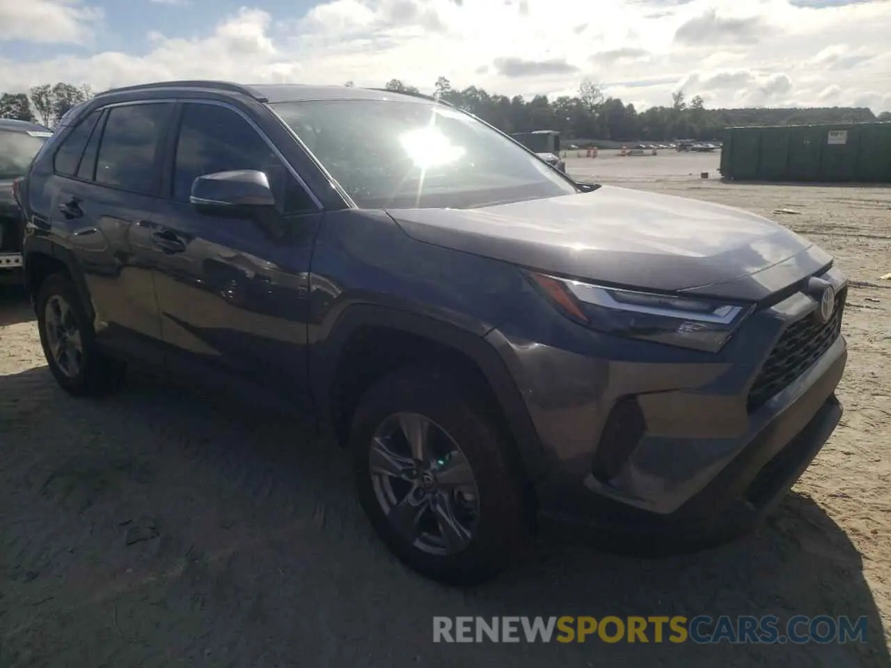 4 Photograph of a damaged car 4T3MWRFV2RU134976 TOYOTA RAV4 2024
