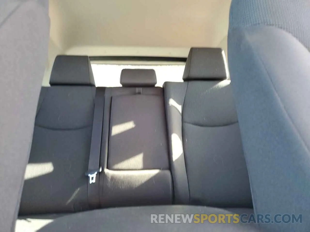 10 Photograph of a damaged car 4T3MWRFV3RU113506 TOYOTA RAV4 2024
