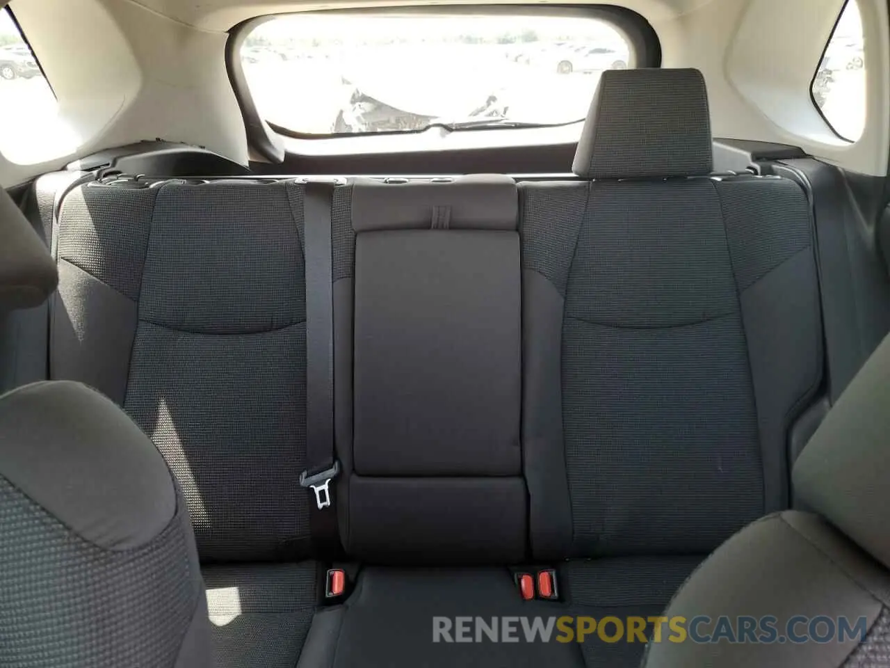10 Photograph of a damaged car 4T3MWRFV3RU145209 TOYOTA RAV4 2024