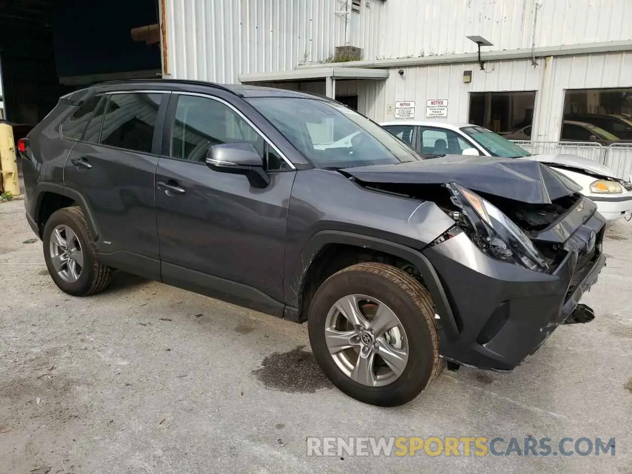 4 Photograph of a damaged car 4T3MWRFV4RU118942 TOYOTA RAV4 2024