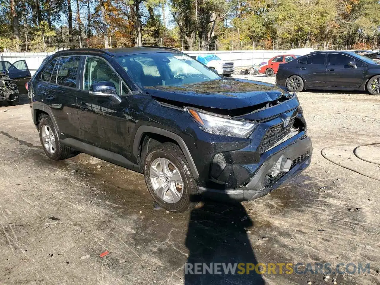 4 Photograph of a damaged car 4T3MWRFV7RU123648 TOYOTA RAV4 2024