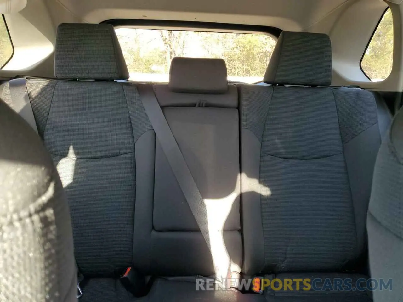 10 Photograph of a damaged car 4T3MWRFVXRU133817 TOYOTA RAV4 2024