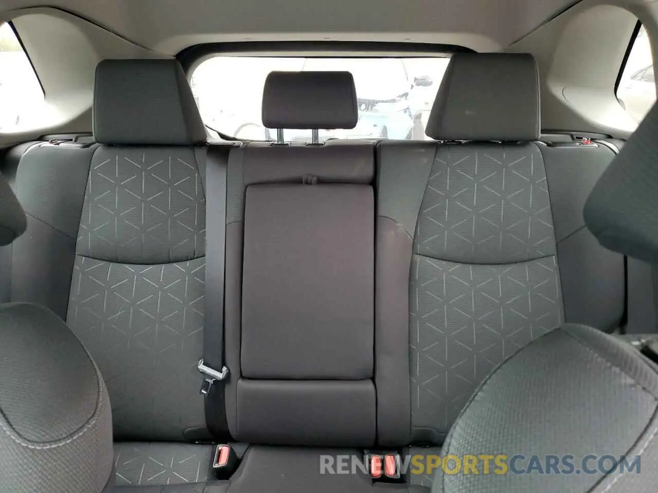 10 Photograph of a damaged car 4T3RWRFV0RU130883 TOYOTA RAV4 2024