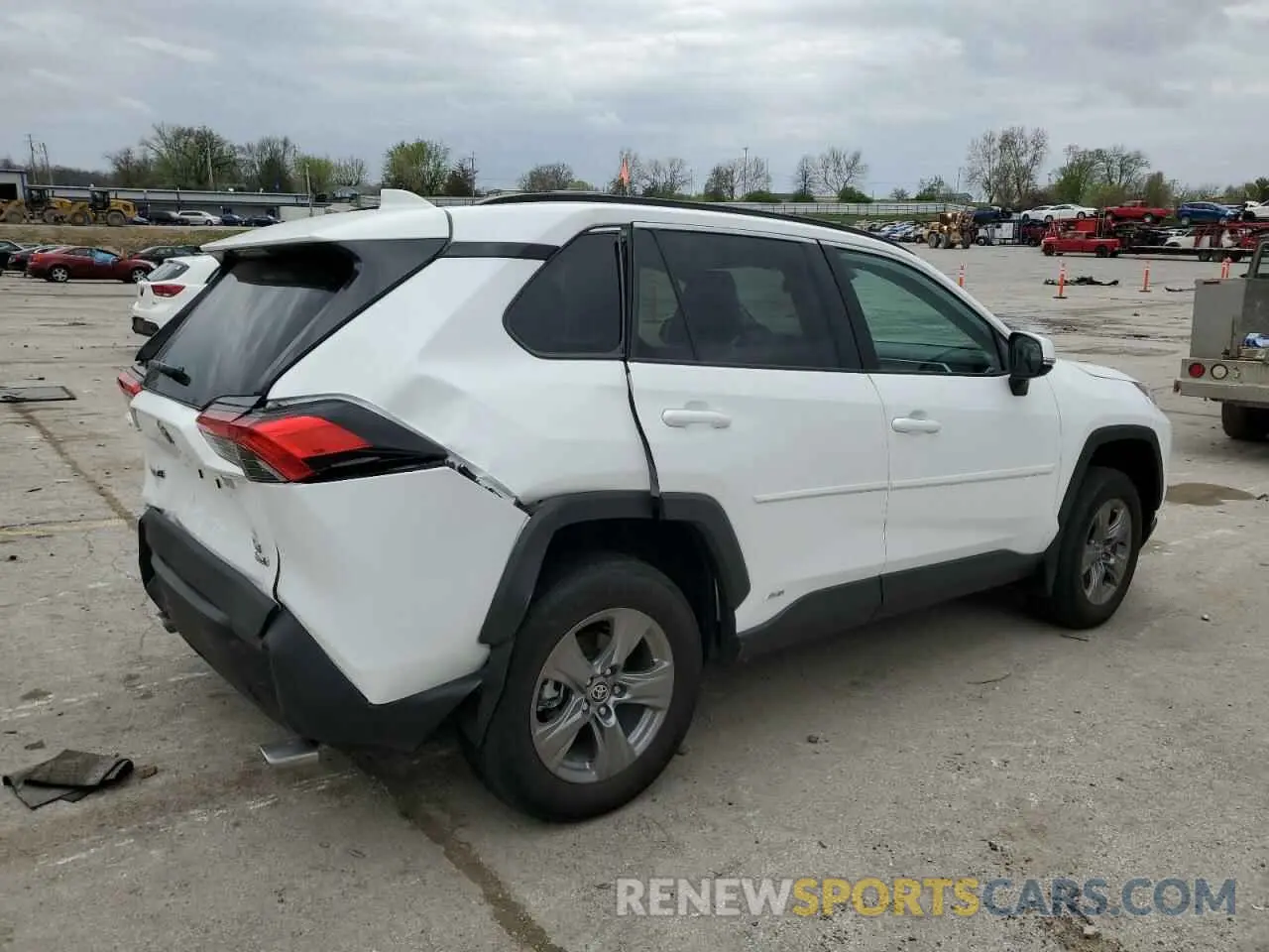 3 Photograph of a damaged car 4T3RWRFV0RU130883 TOYOTA RAV4 2024