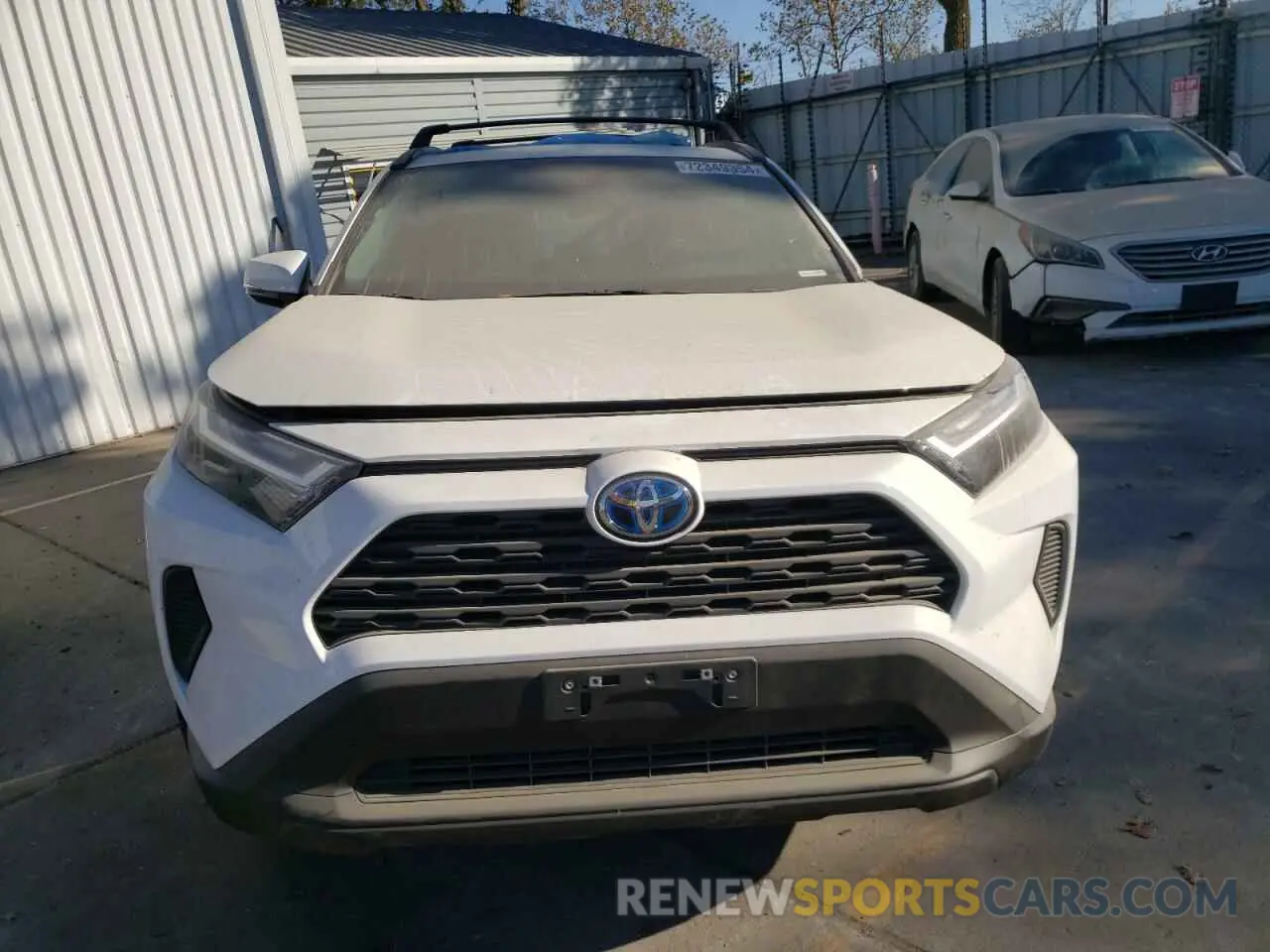 5 Photograph of a damaged car 4T3RWRFV1RU138362 TOYOTA RAV4 2024