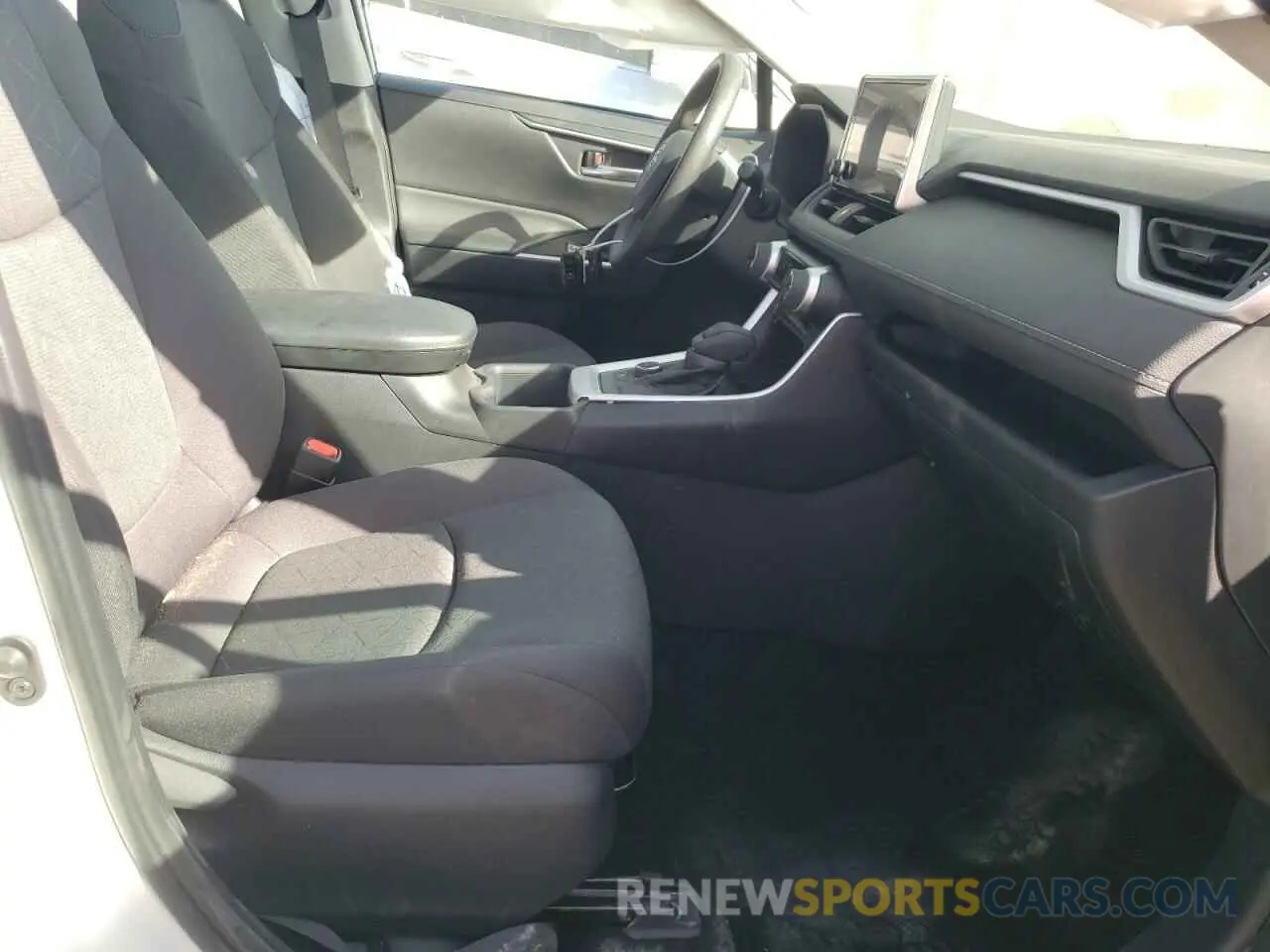 7 Photograph of a damaged car 4T3RWRFV1RU138362 TOYOTA RAV4 2024